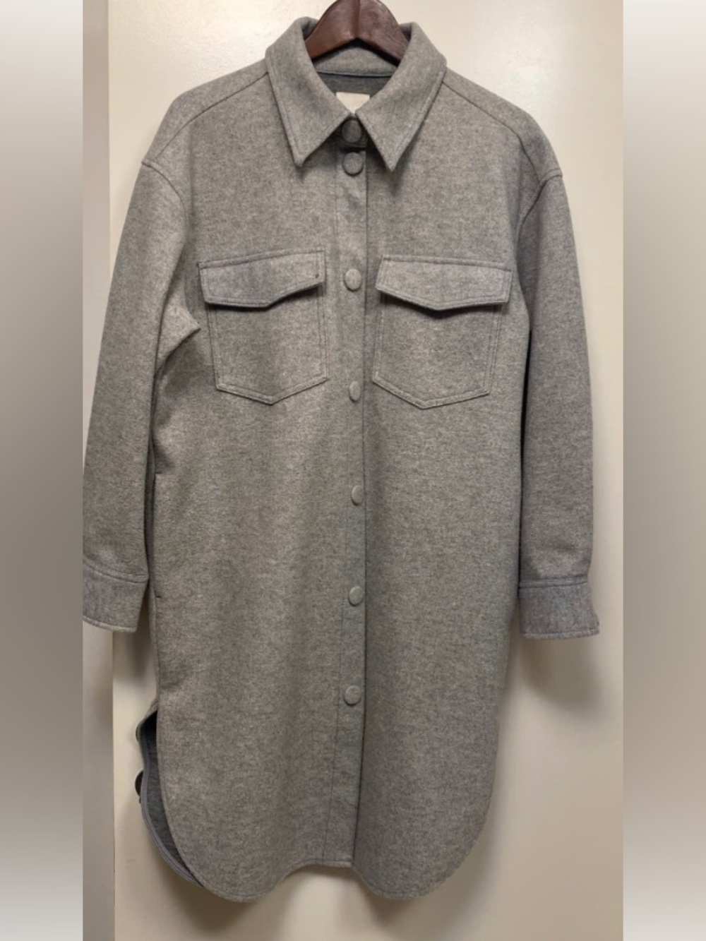 H&M Women's Long Sleeve Grey Button-Down Shacket
